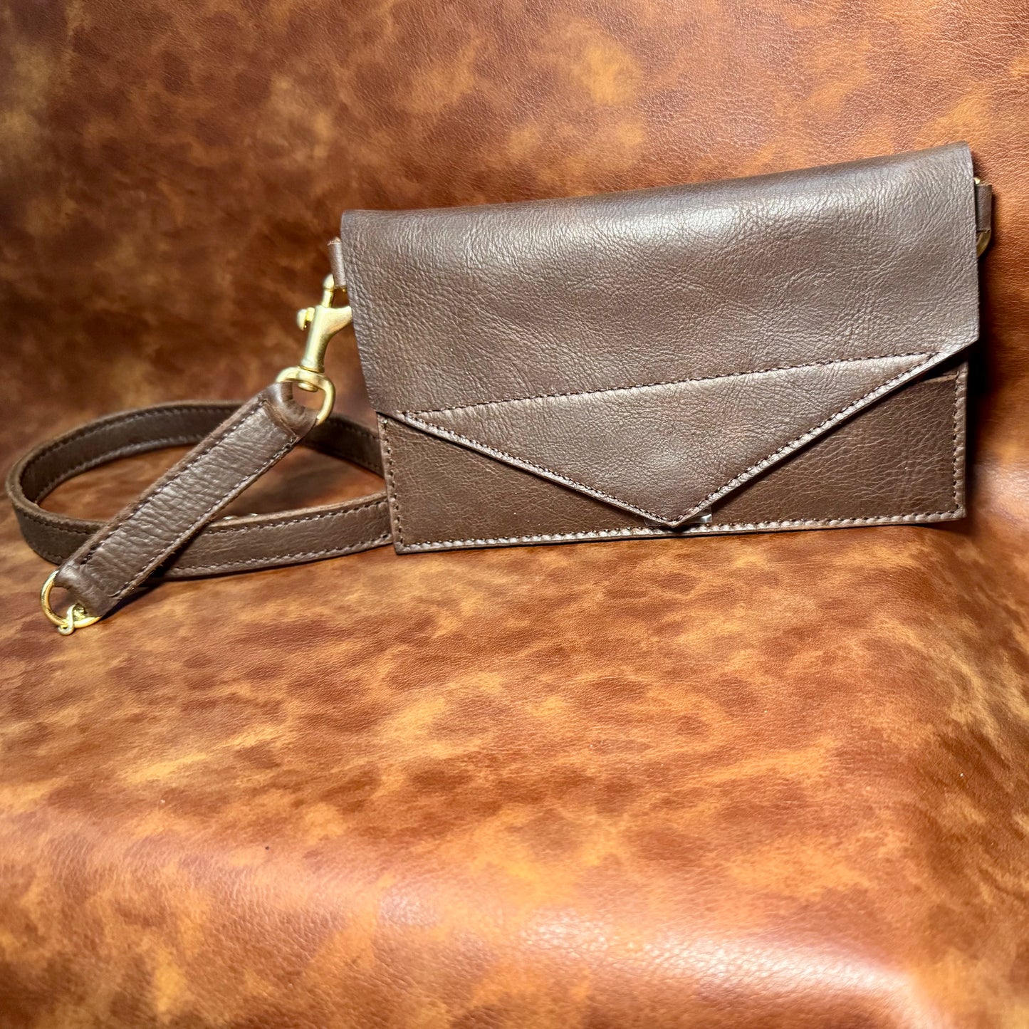 The Exmoor Fold | Crossbody Clutch
