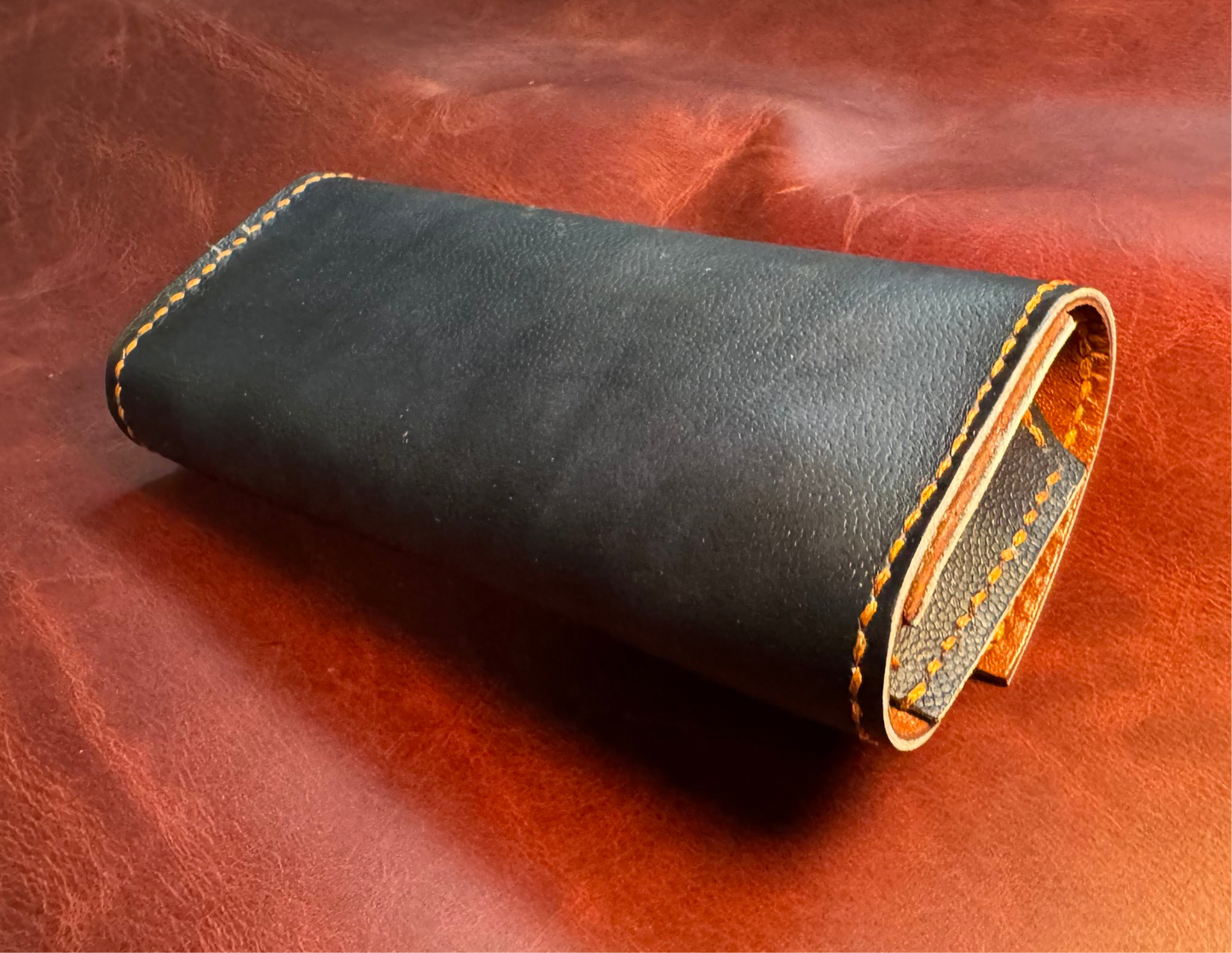 The Coalhide sleeve|glasses case
