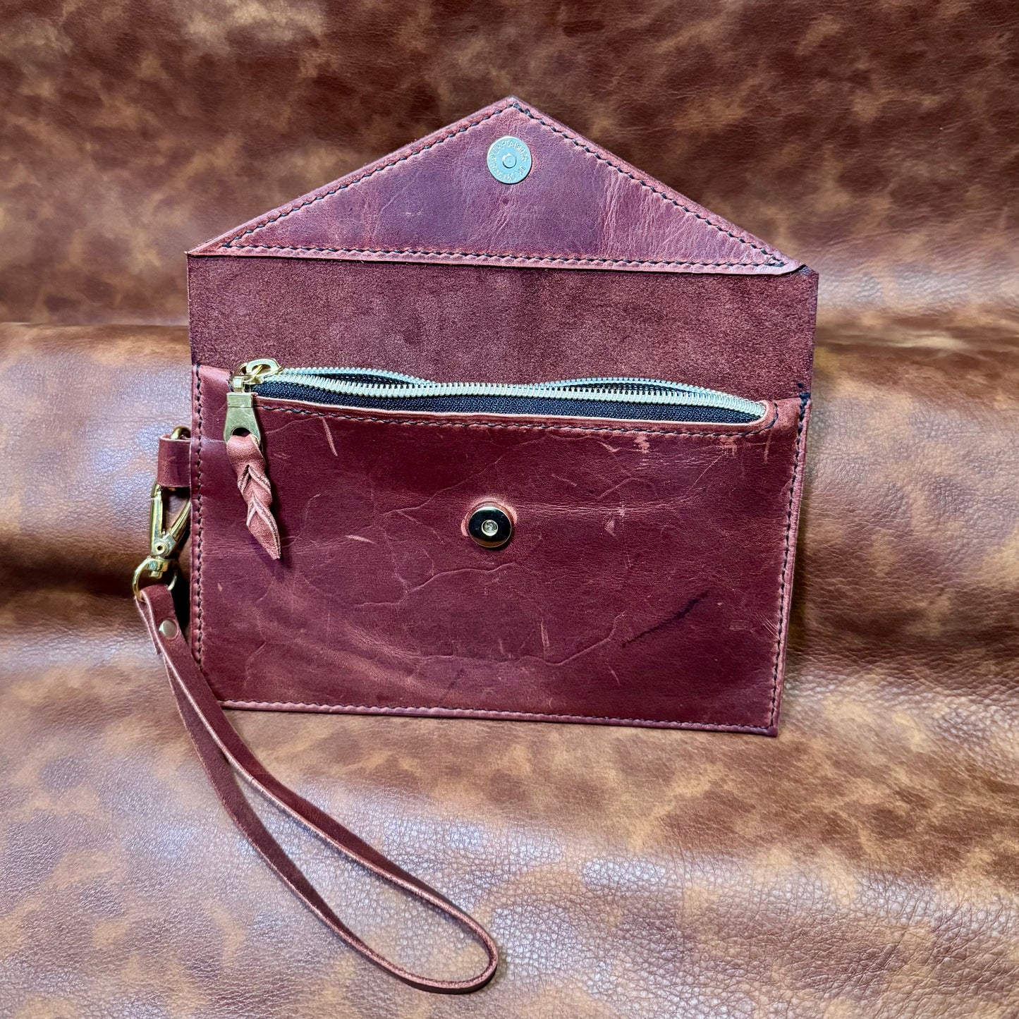 The Axis | Envelope Clutch