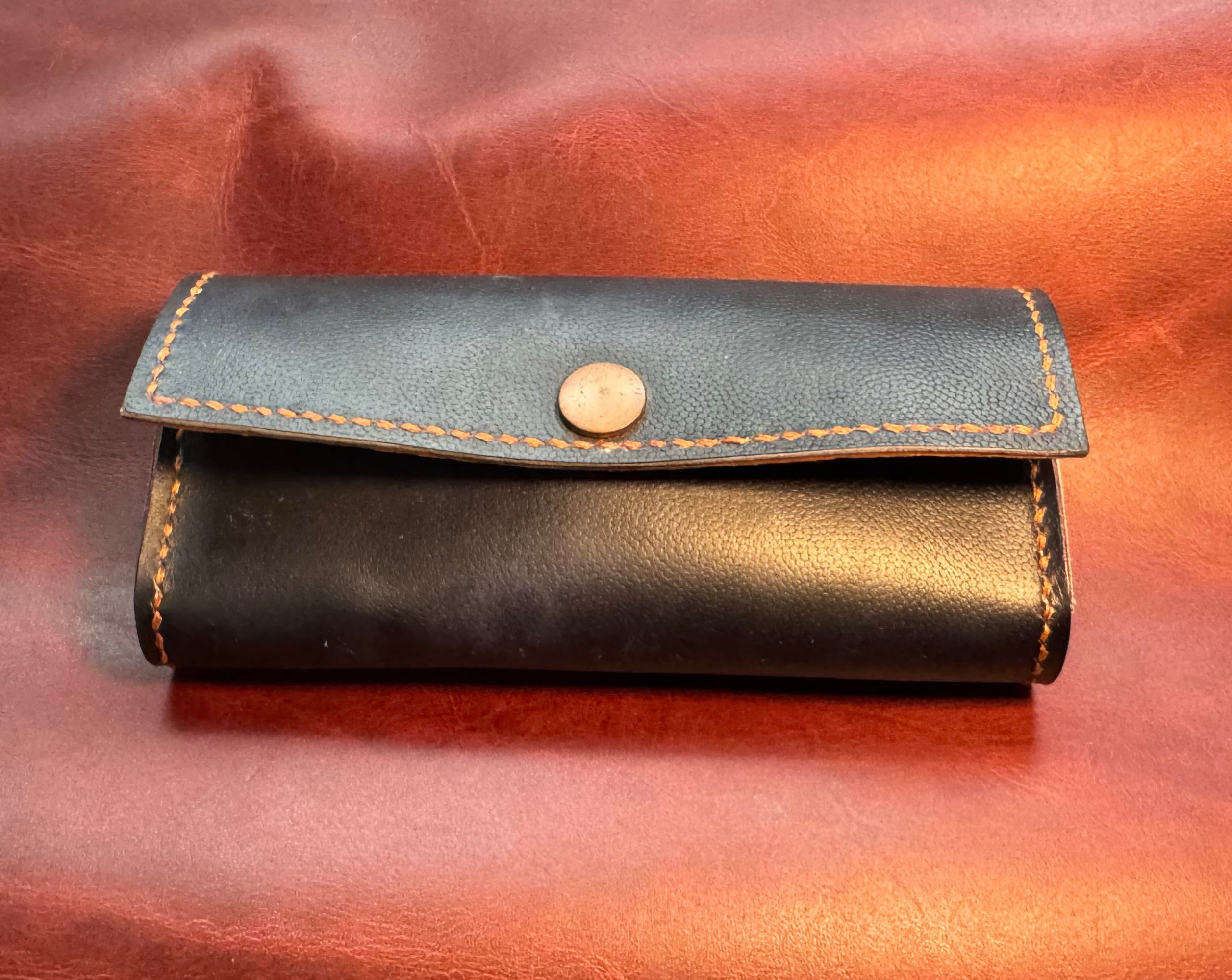 The Coalhide sleeve - glasses case