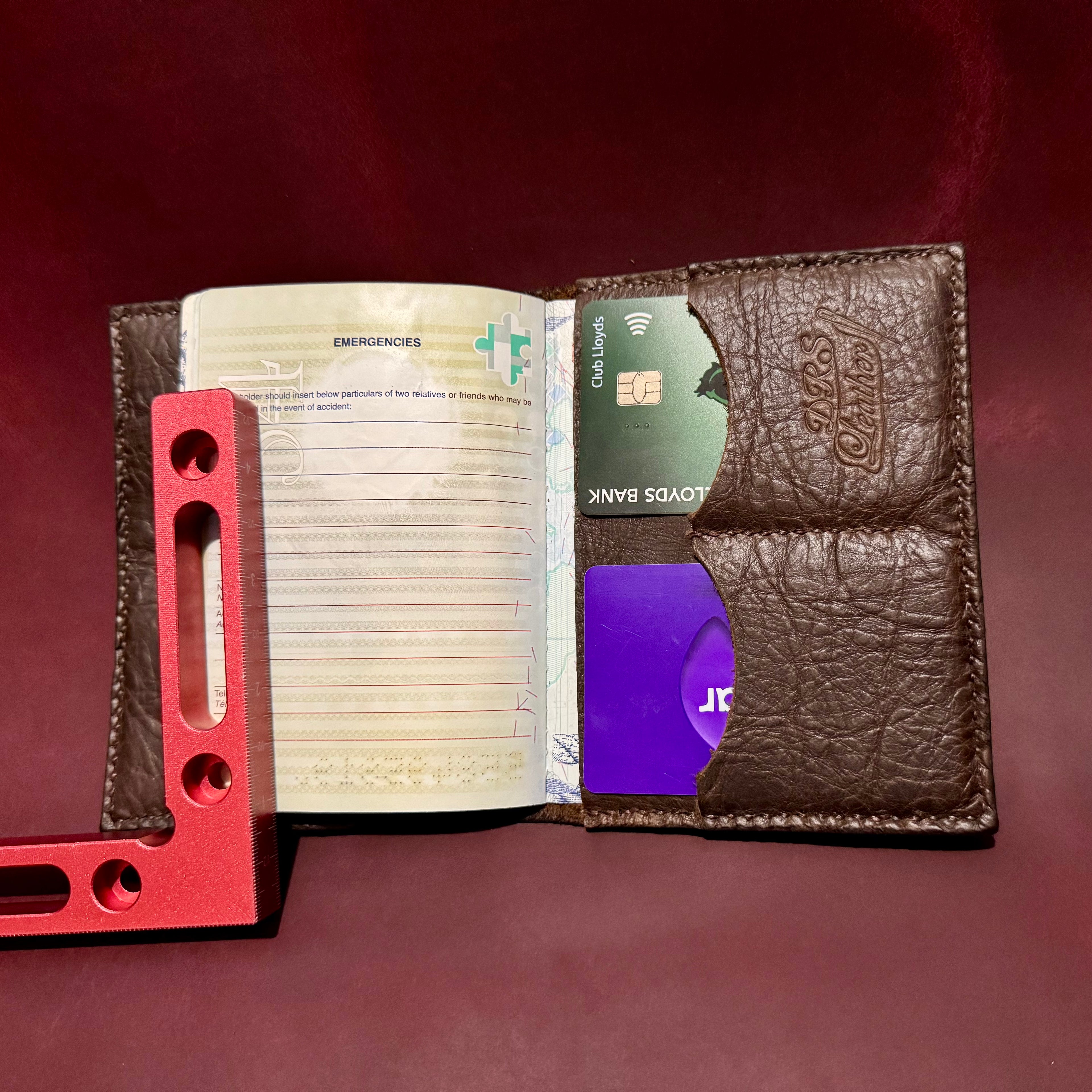 The Atlas Holder - Passport Wallet