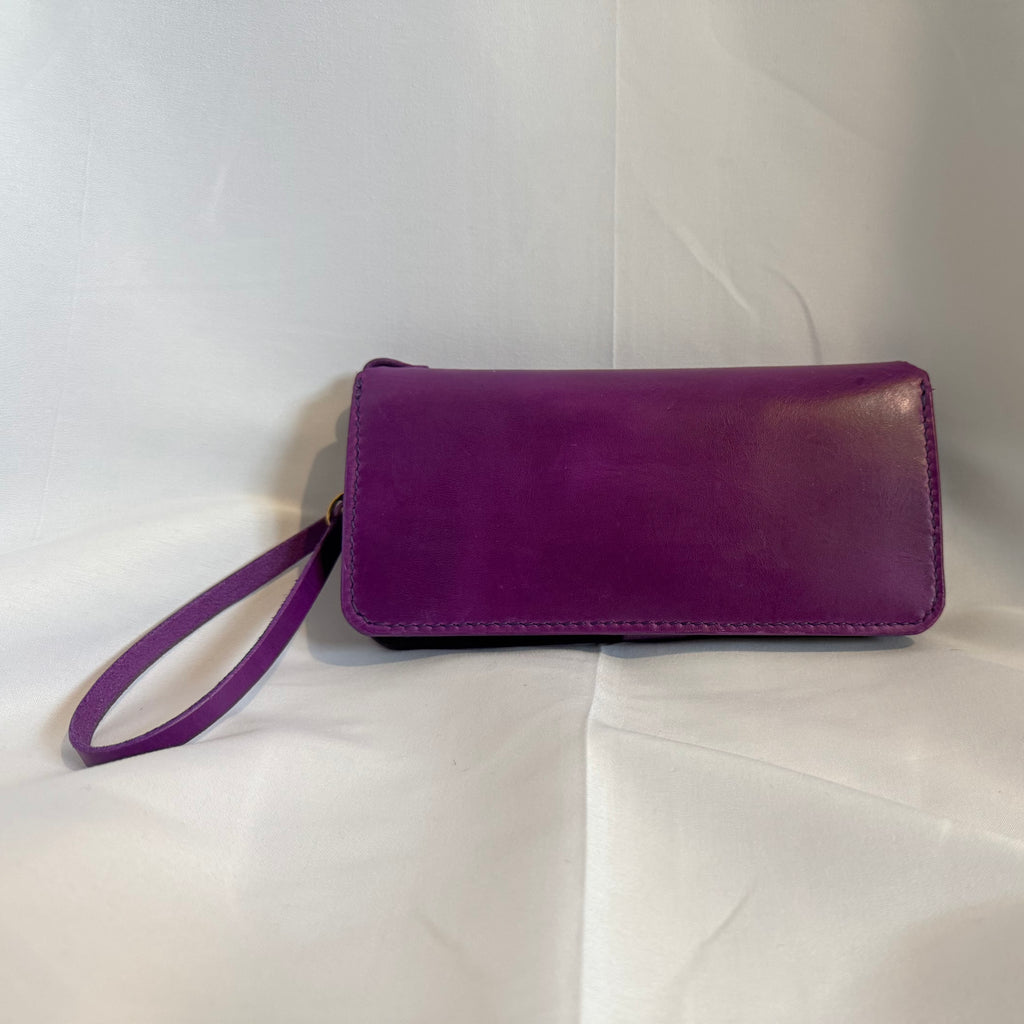 The Violet Strand - clutch