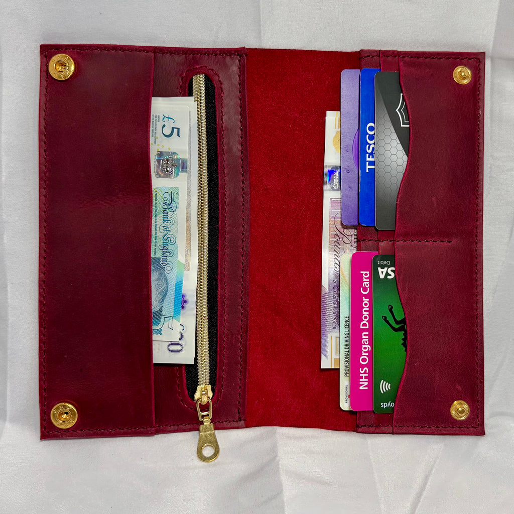 The Crimson Vale - Long Wallet