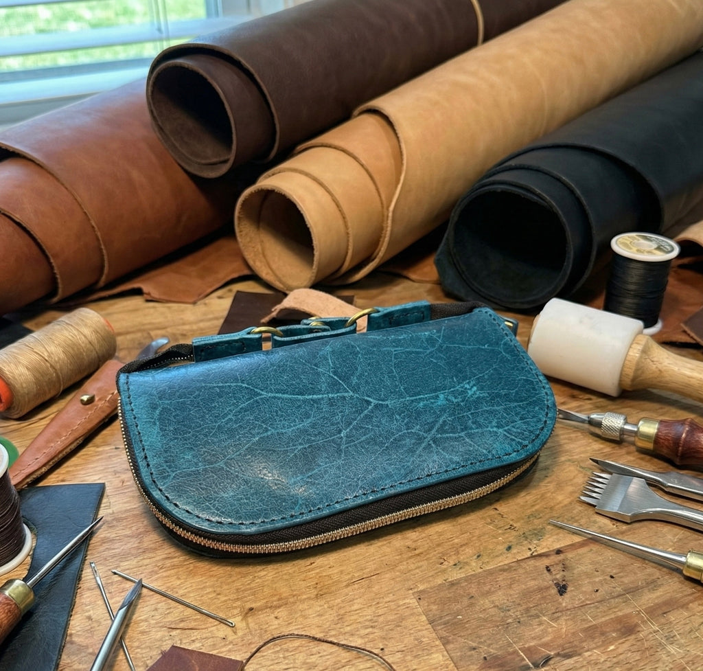 Cracked Ice - crossbody clutch