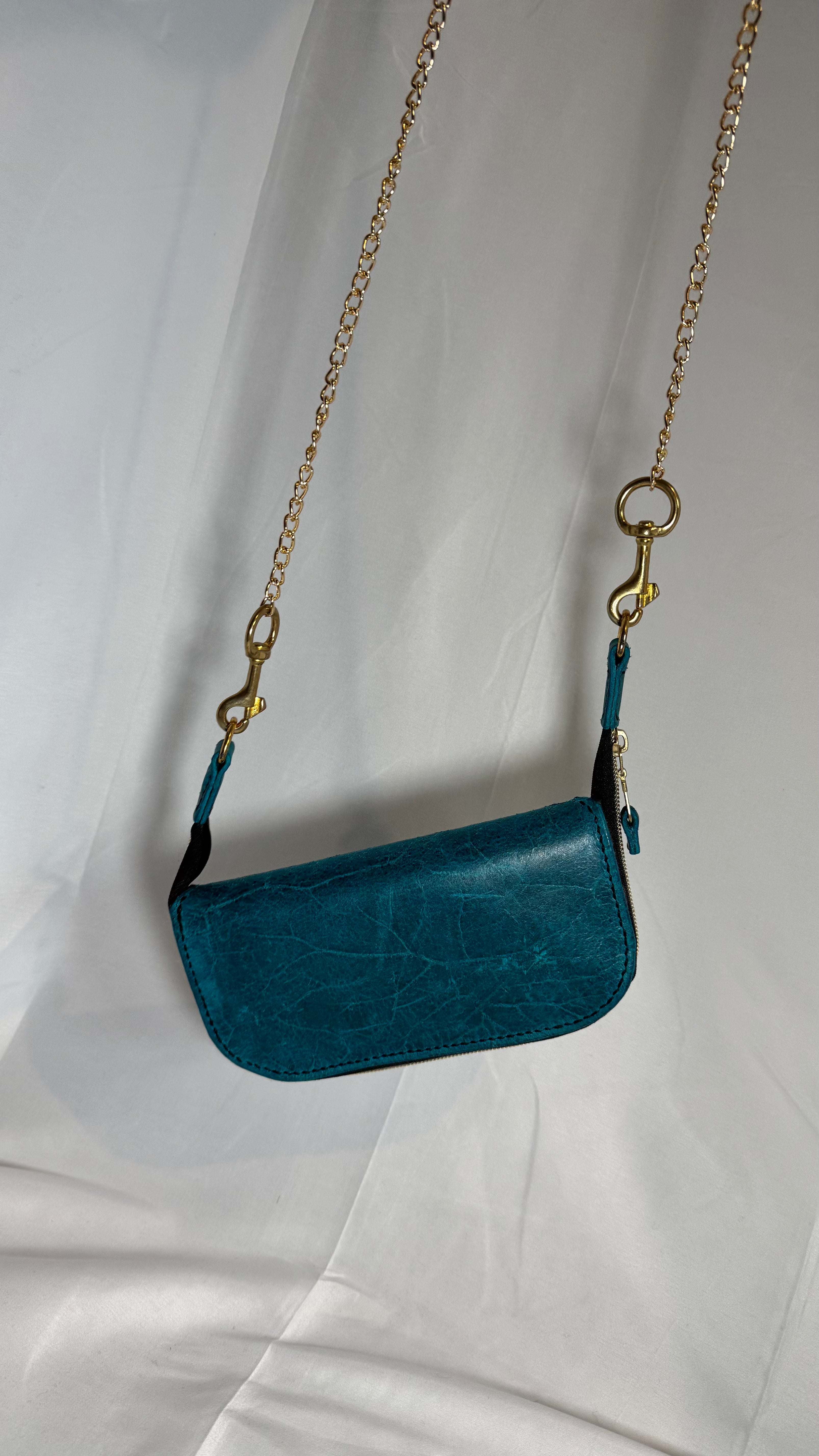 Cracked Ice - crossbody clutch