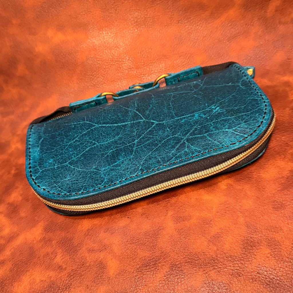 Cracked Ice - crossbody clutch