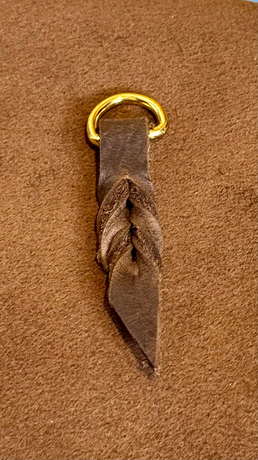 The Twine Fang | Key Ring