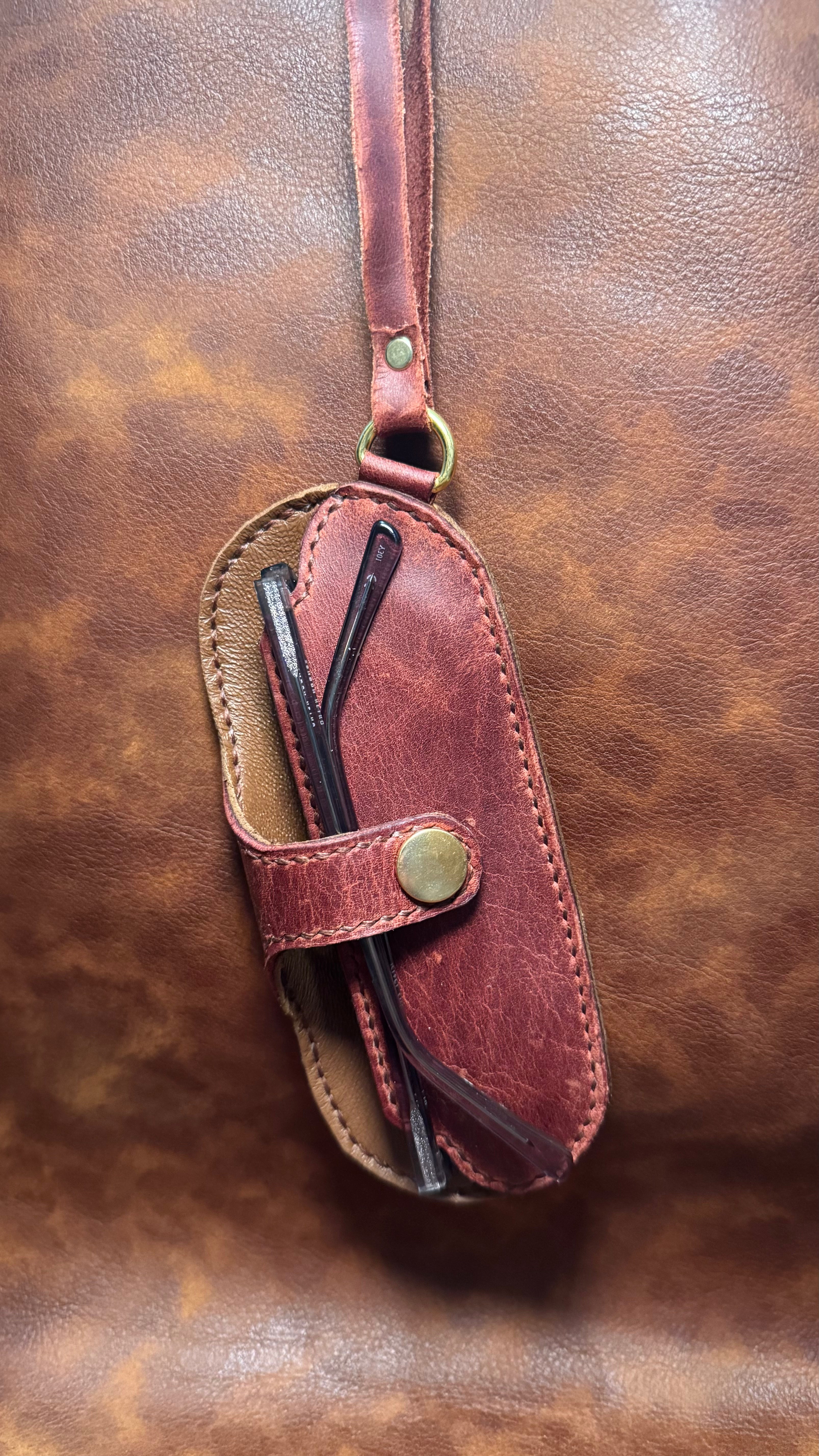 The Tether - Glasses Case