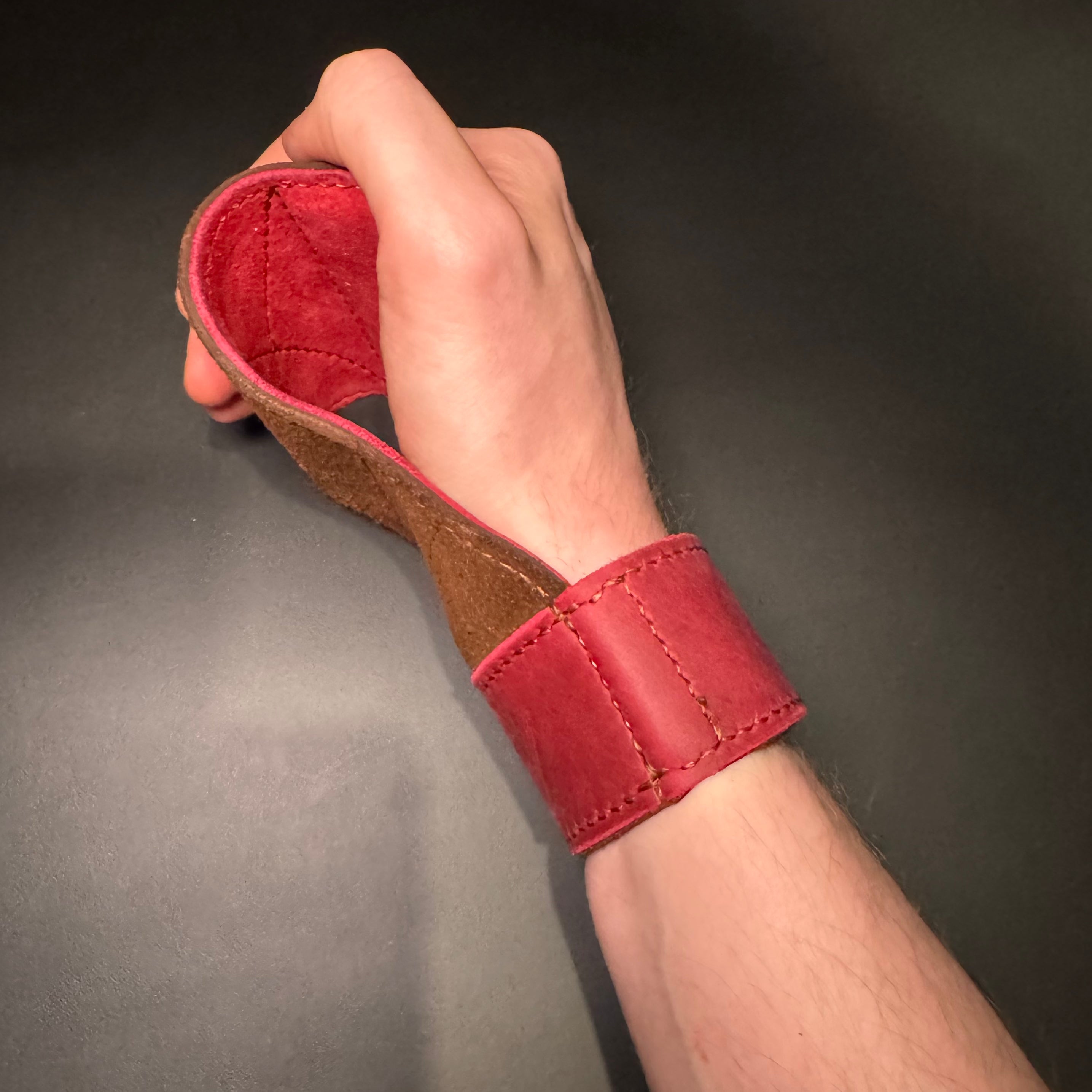 The Anvil Grip - weight lifting straps